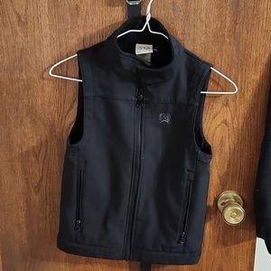 Boys softshell cinch vest